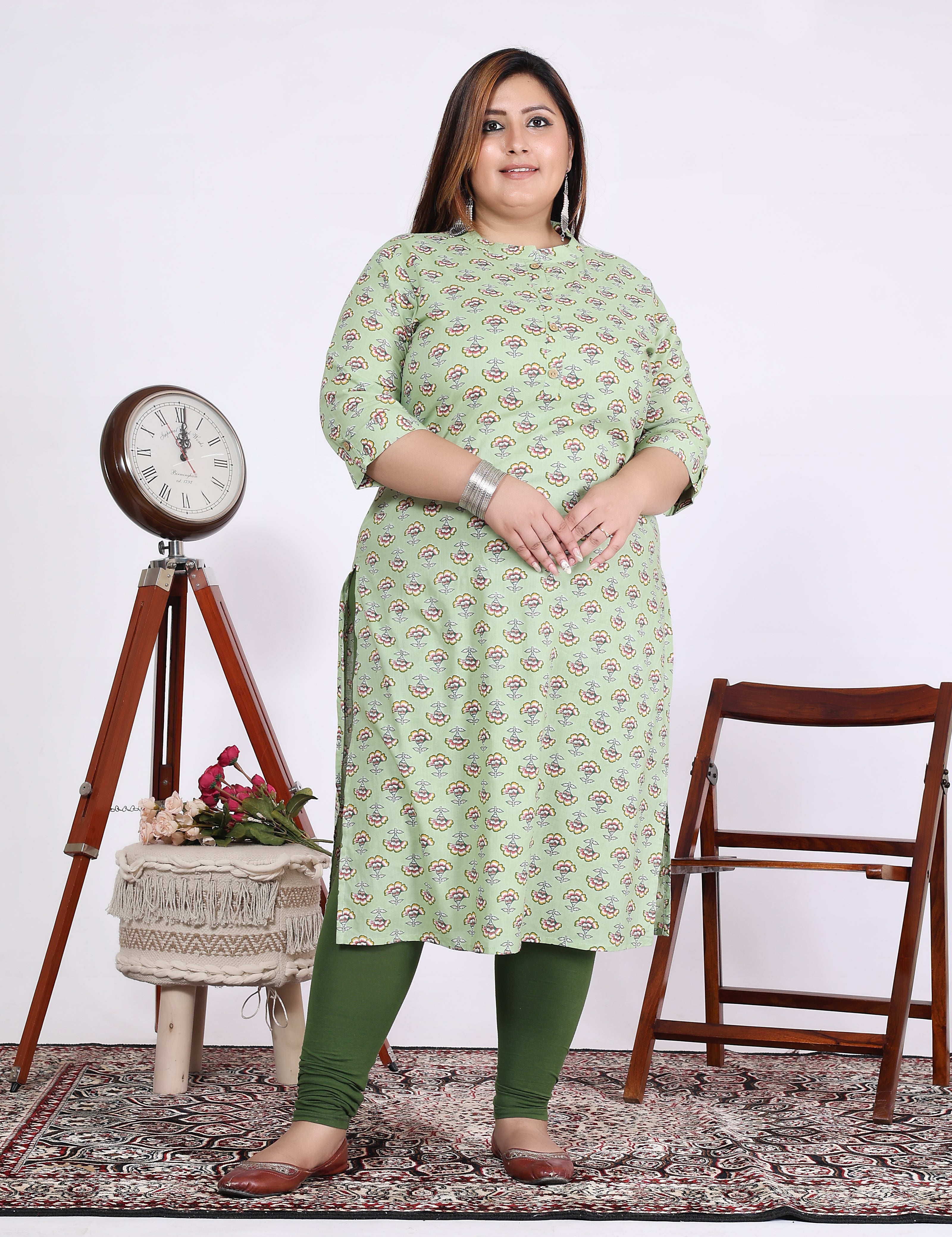 Women Printed Cotton Blend Straight Kurta (100015-Green)