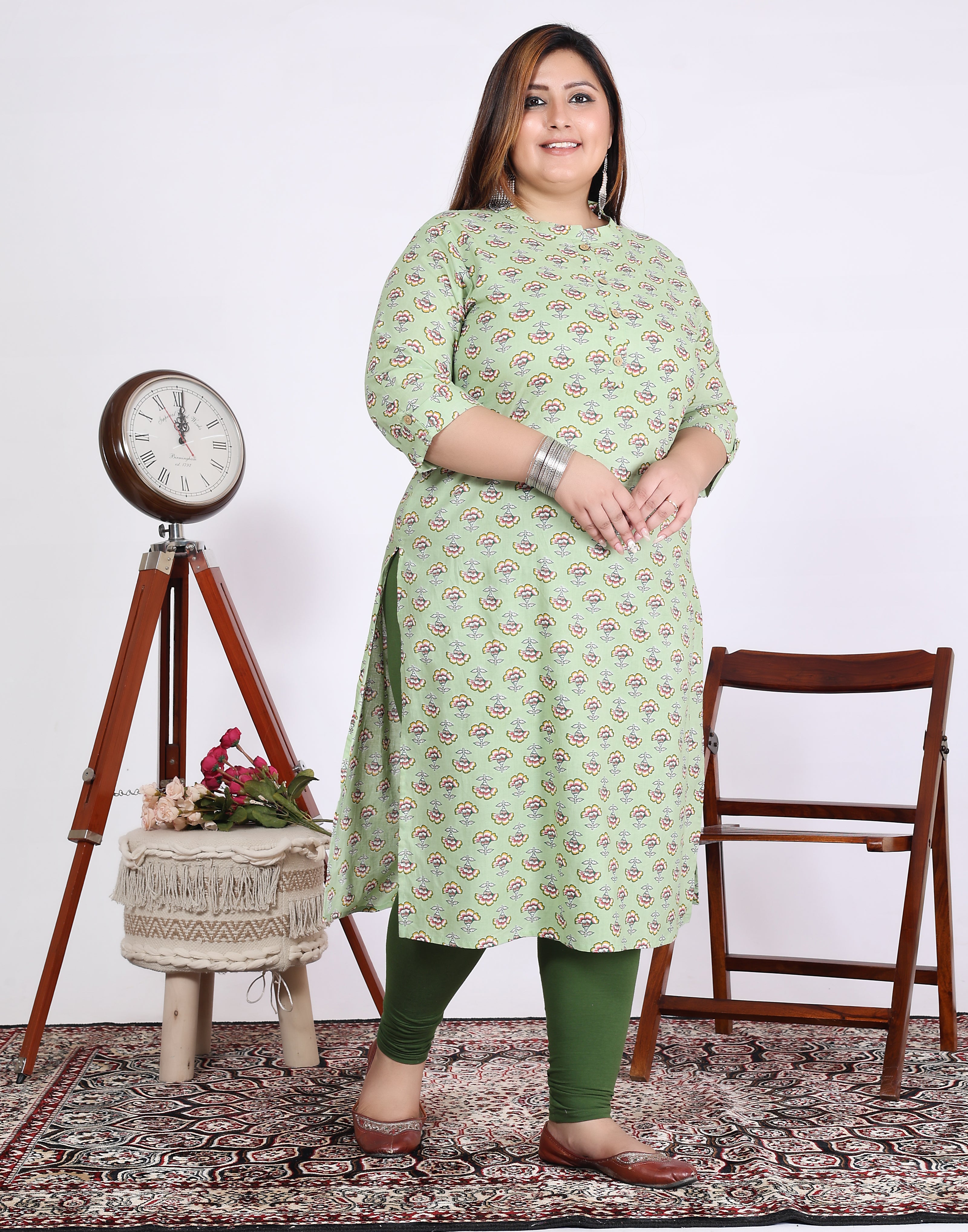 Women Printed Cotton Blend Straight Kurta (100015-Green)