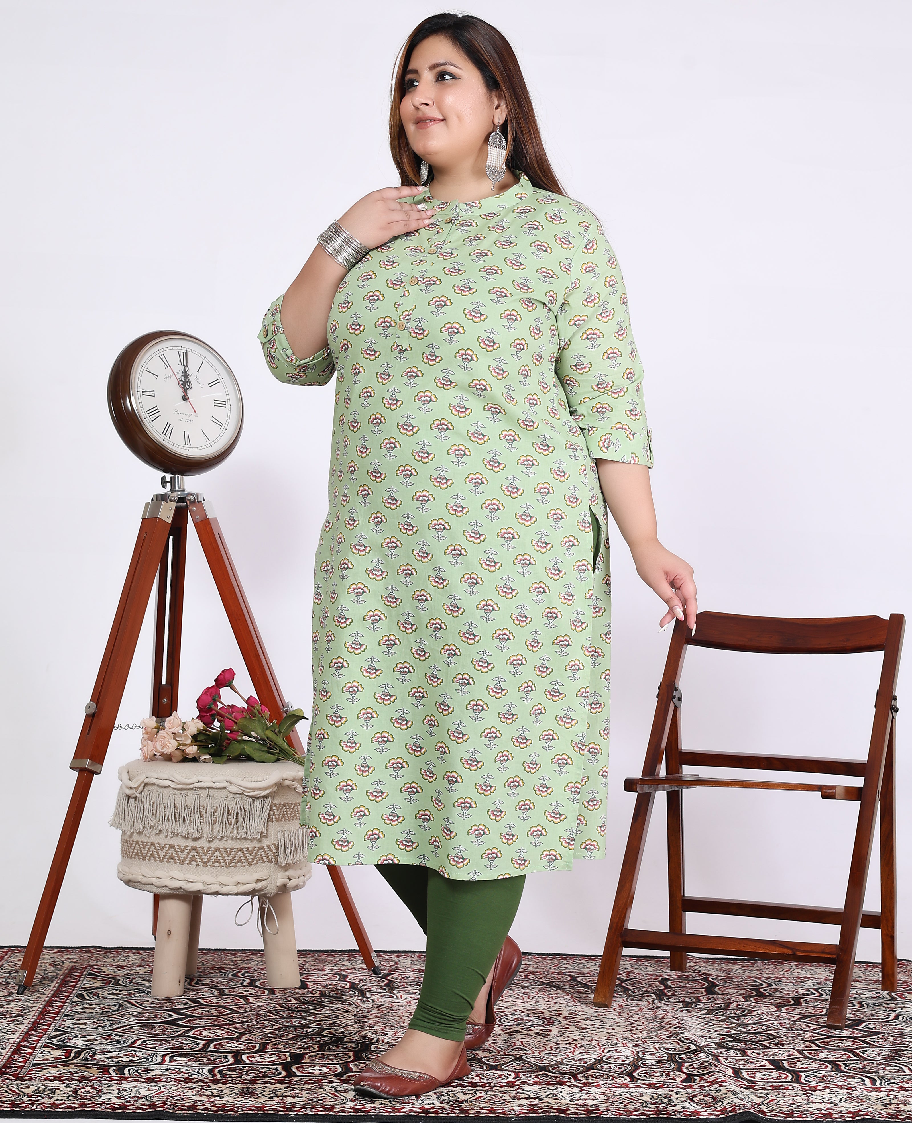 Women Printed Cotton Blend Straight Kurta (100015-Green)