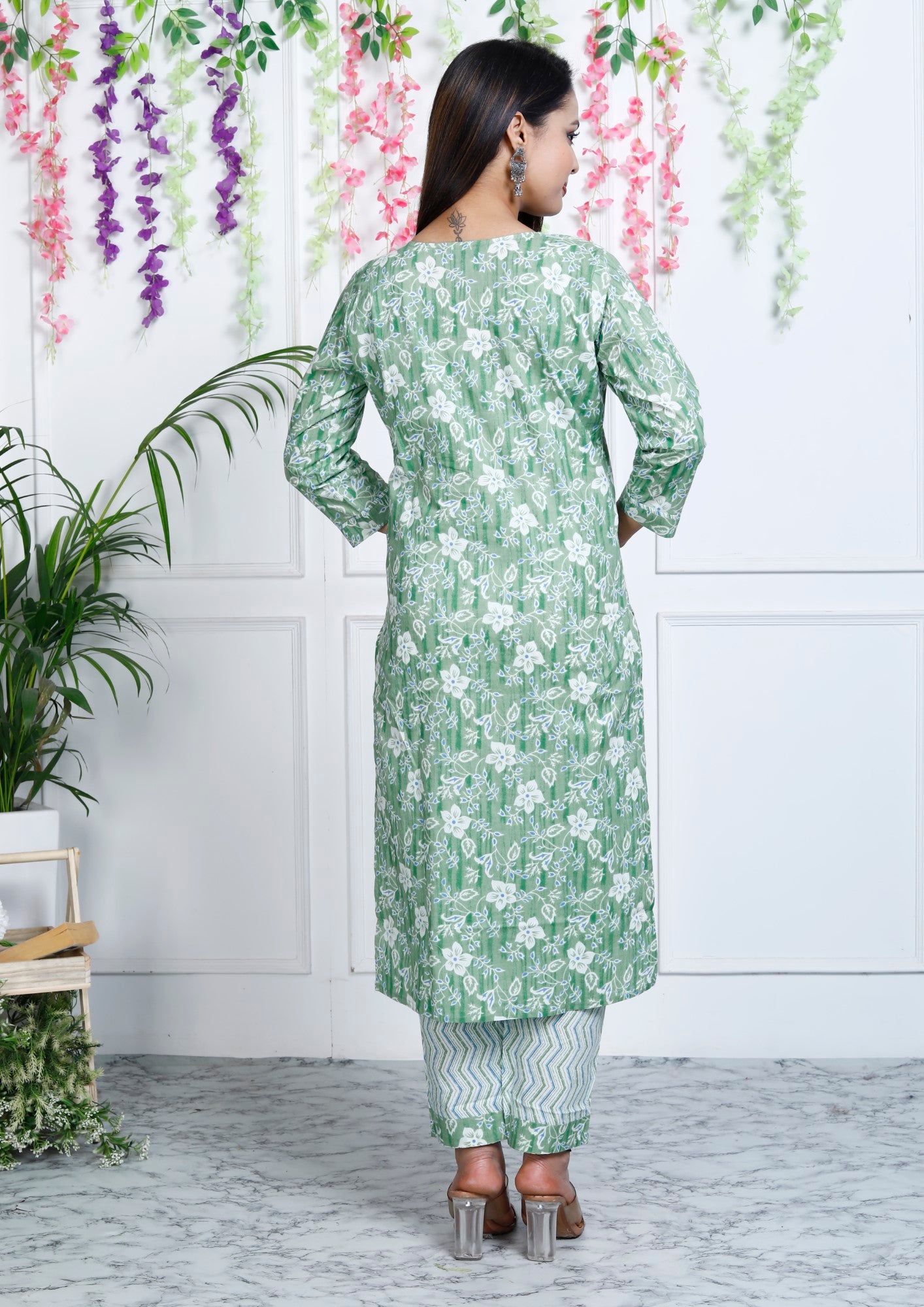 Green Cotton Printed Embroidered Kurta Pant Set with Dupatta-1113