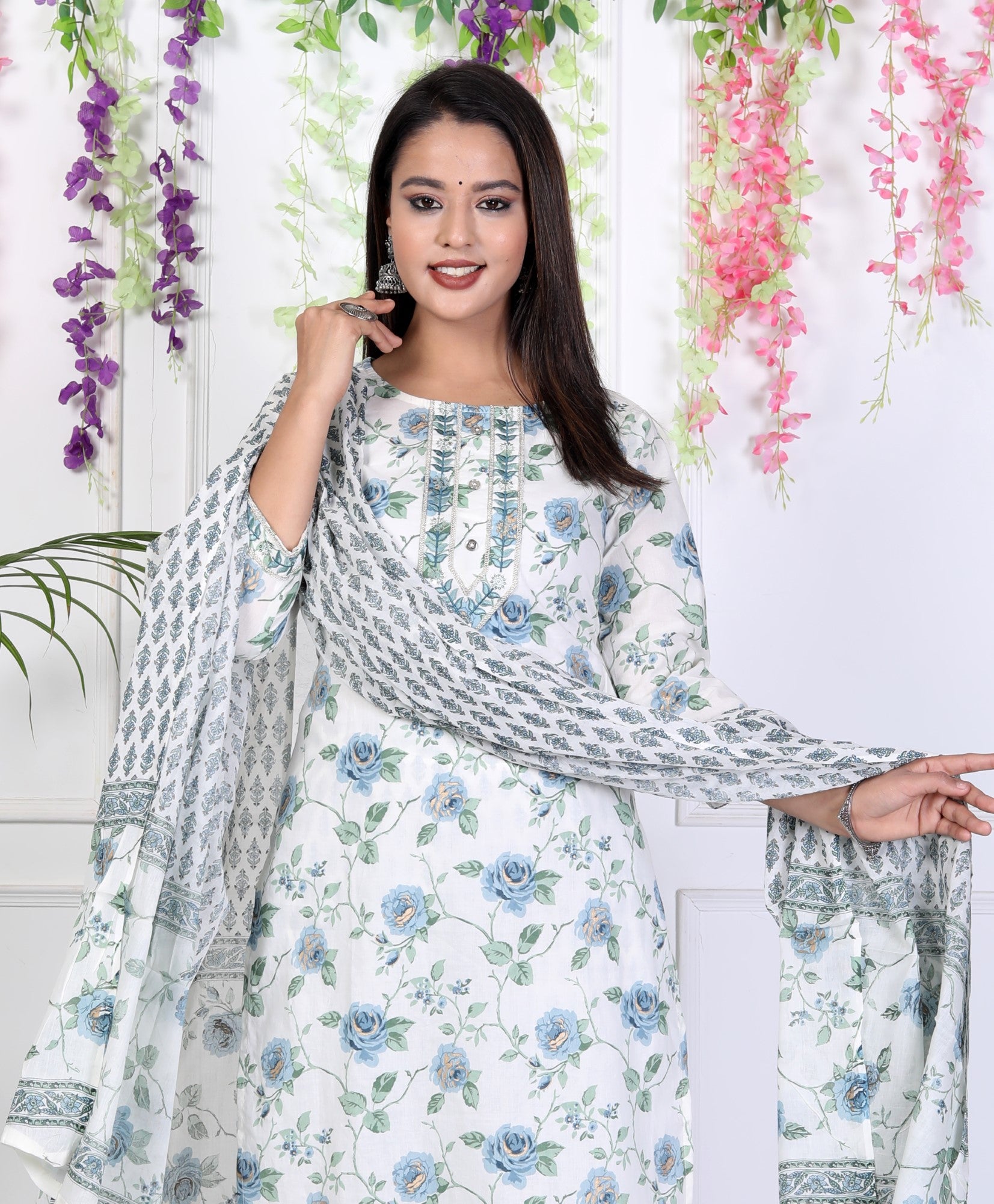 White Cotton Printed Embroidered Kurta Pant Set with Dupatta-1028