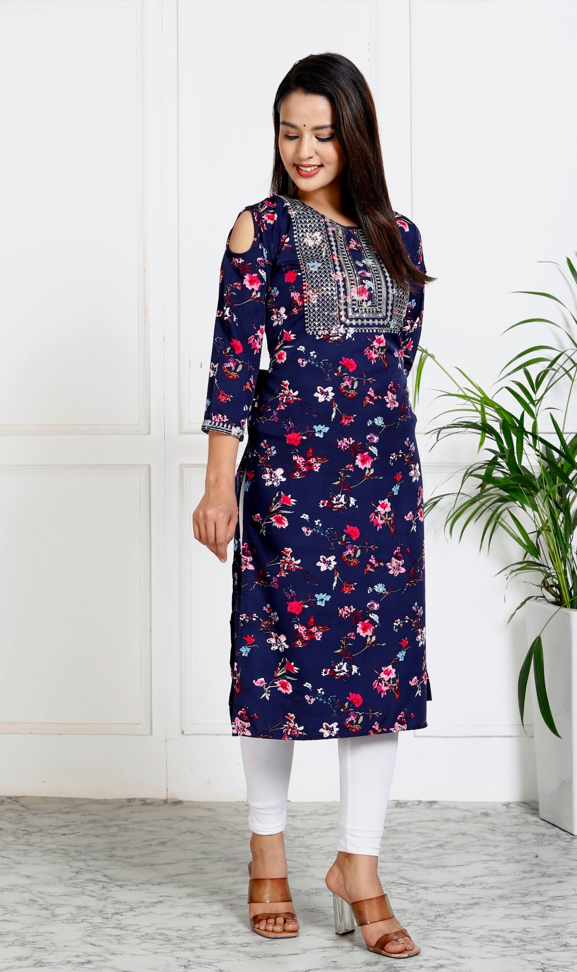 Blue Cotton Blend Floral Print Straight Kurta