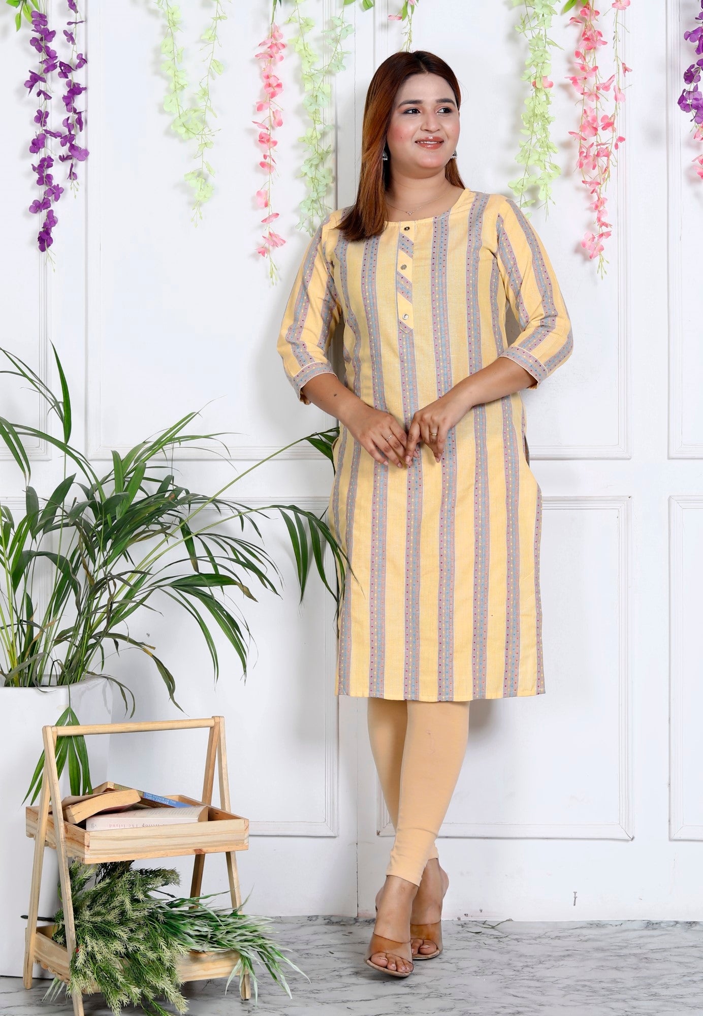 Yellow Cotton Striped Print Straight Kurta