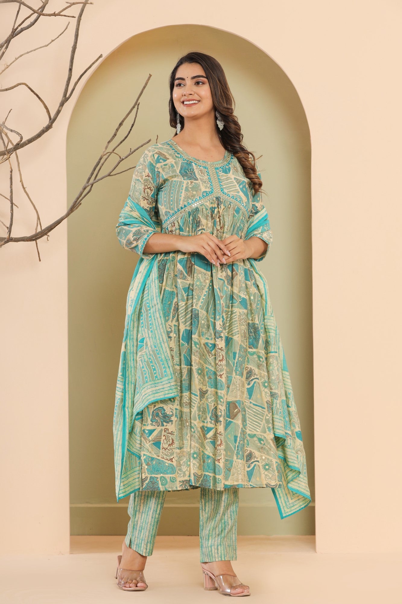 Green Muslin Floral Print Kurta Pant Set with Dupatta-1102