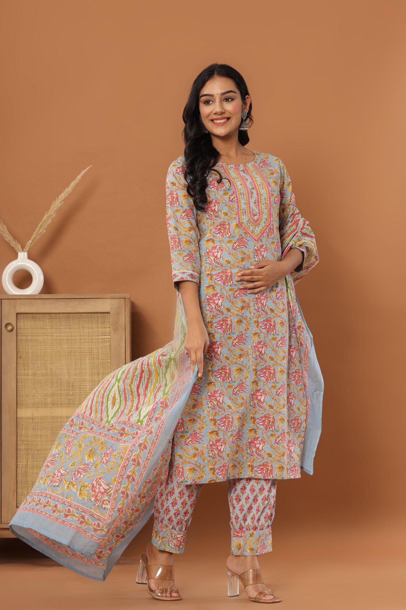 Grey Cotton Printed Embroidered Kurta Pant Set with Dupatta-1134