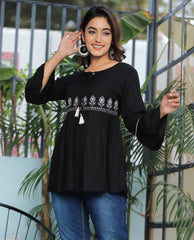 Black Cotton Blend Solid Print Top-1100