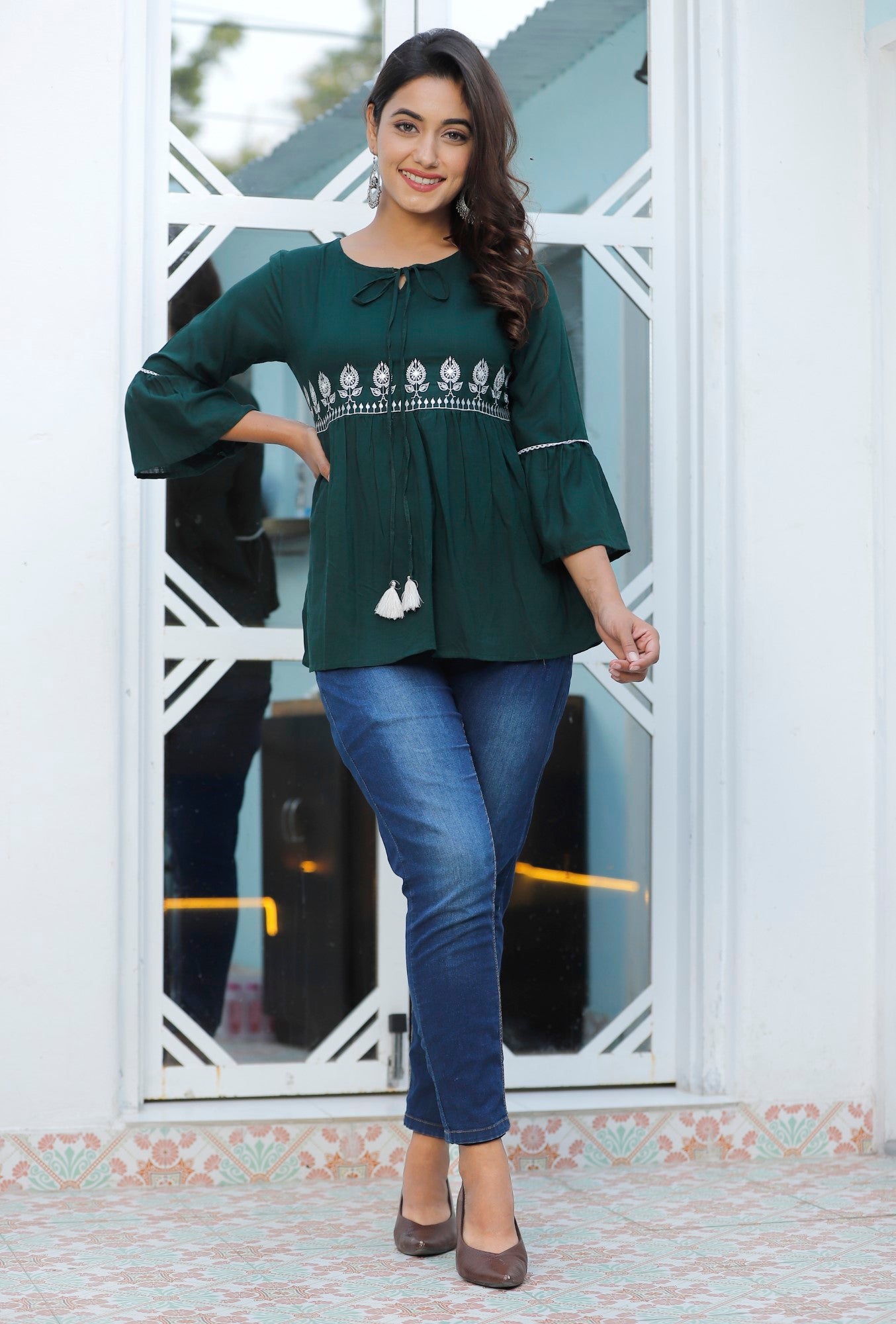 Green  Cotton Blend Solid Print Top-1100